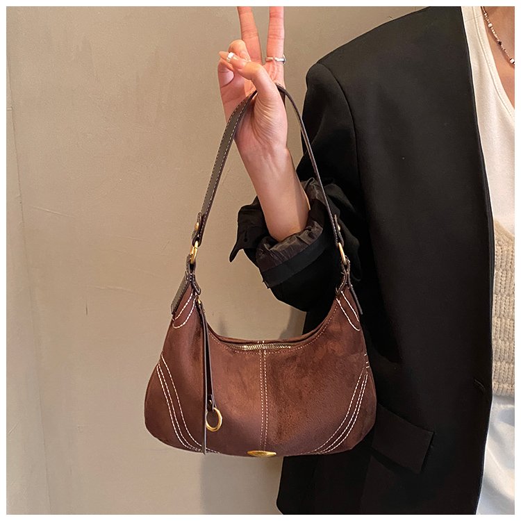 Women's PU Leather Studded Slouch Shoulder Bag detail 27