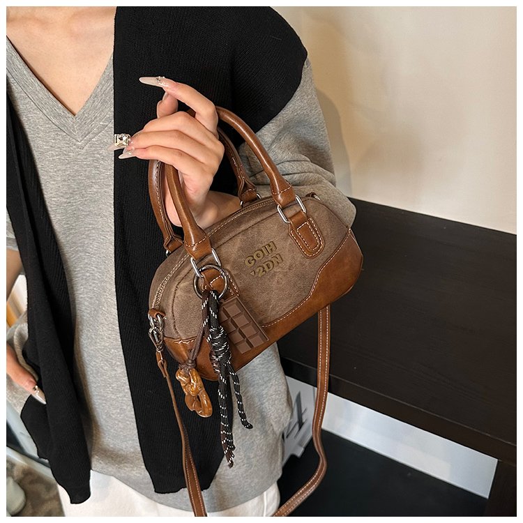 Women's PU Leather Textured Barrel Bag detail 14