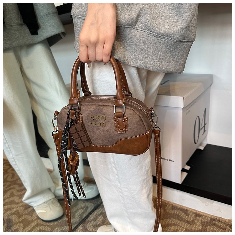 Women's PU Leather Textured Barrel Bag detail 25