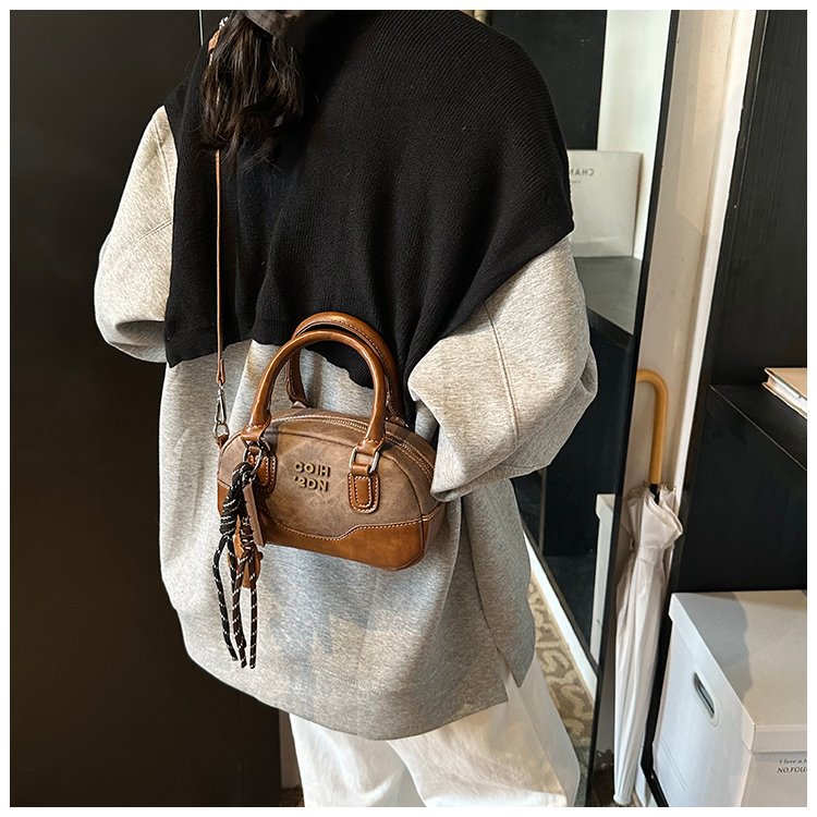 Women's PU Leather Textured Barrel Bag detail 36