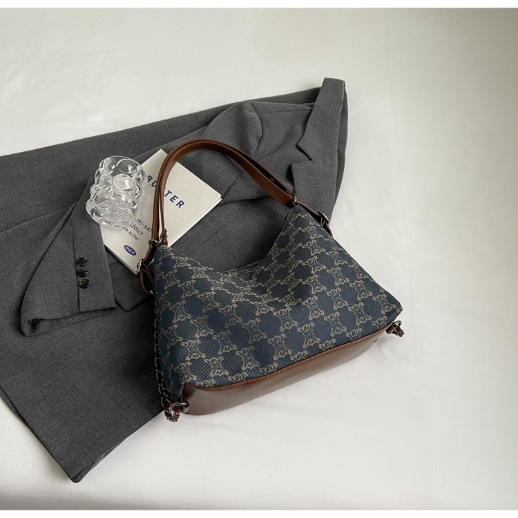 Women's Cloth Textured Shoulder Bag detail 26