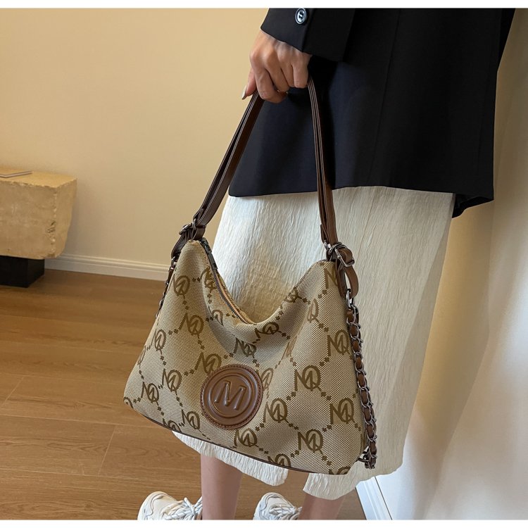 Women's Cloth Textured Shoulder Bag detail 38