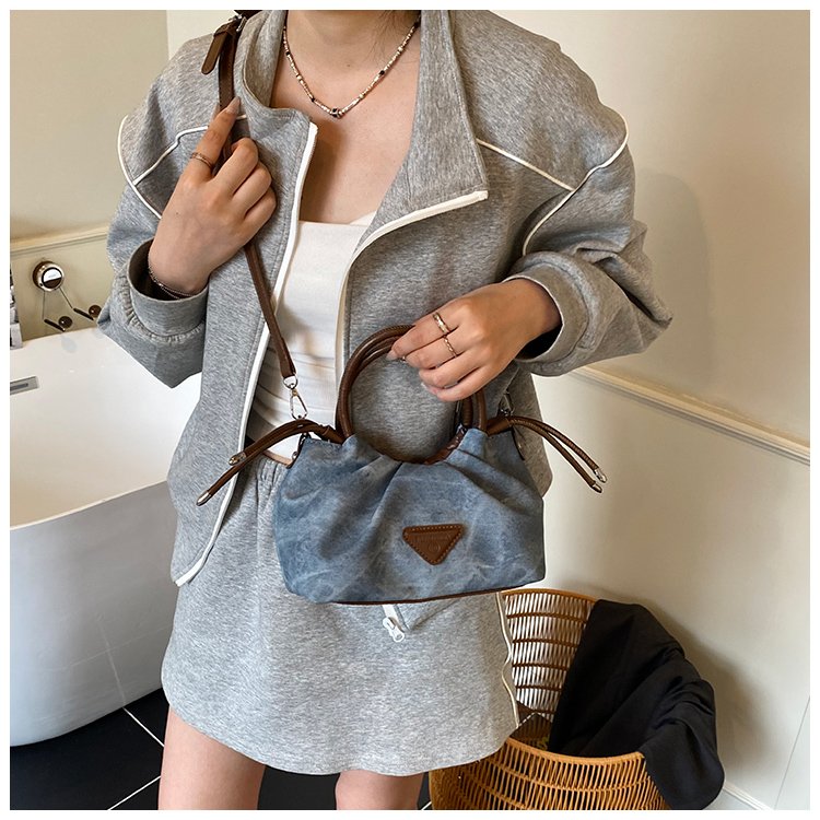 Women's PU Leather Top Handle Chain Crossbody Bag detail 38