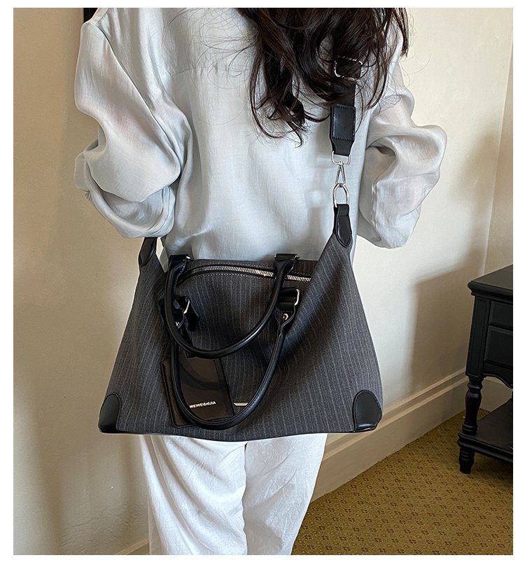 Unisex PU Leather & Cloth Two Tone Top Handle Crossbody Bag detail 2