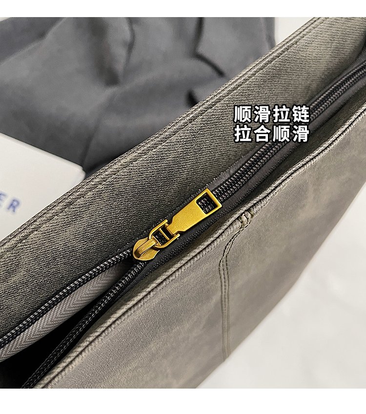 Women's PU Leather Wide Woven Strap Crossbody Bag detail 4