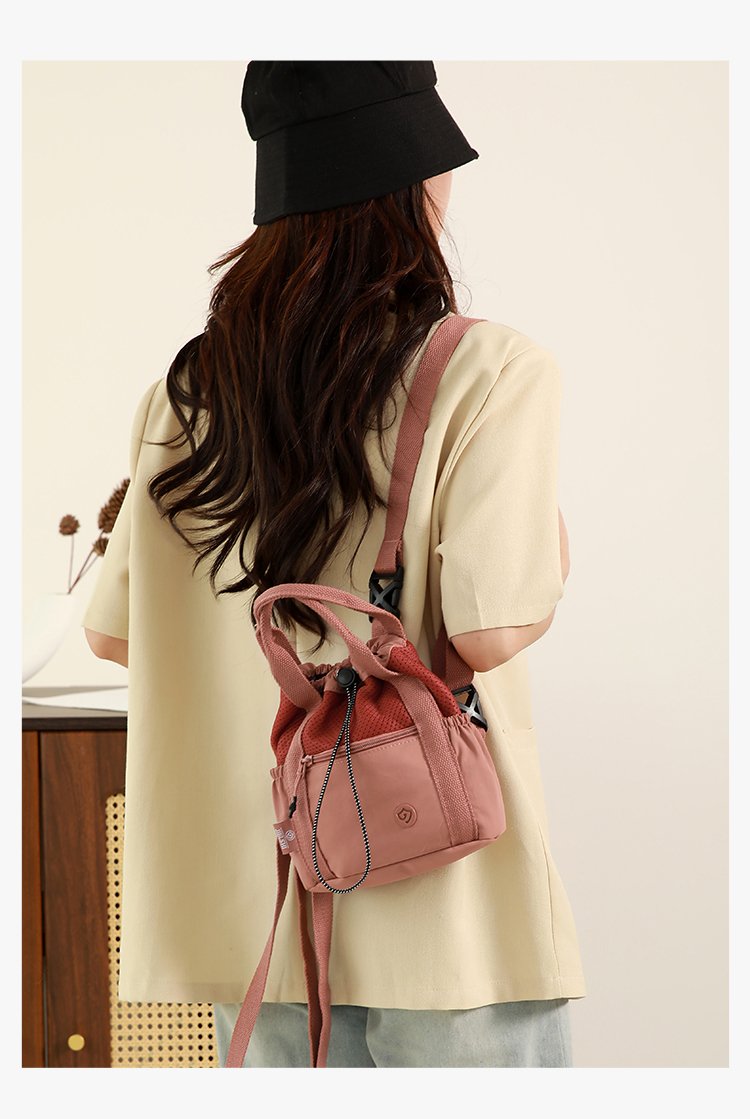 Women's Casual Nylon Backpack detail 3