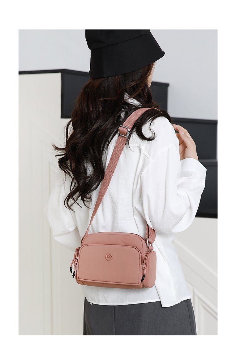 Women's Multi-Pocket Nylon Crossbody Bag detail 13