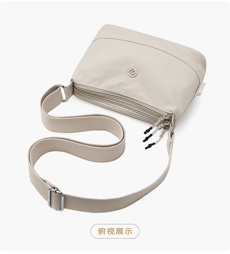 Women's Soft Everyday Nylon Shoulder Bag detail 32