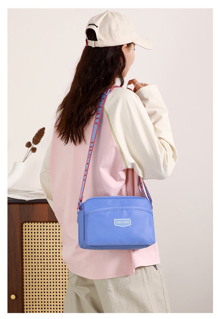 Women's Multi-Pocket Nylon Crossbody Bag detail 6