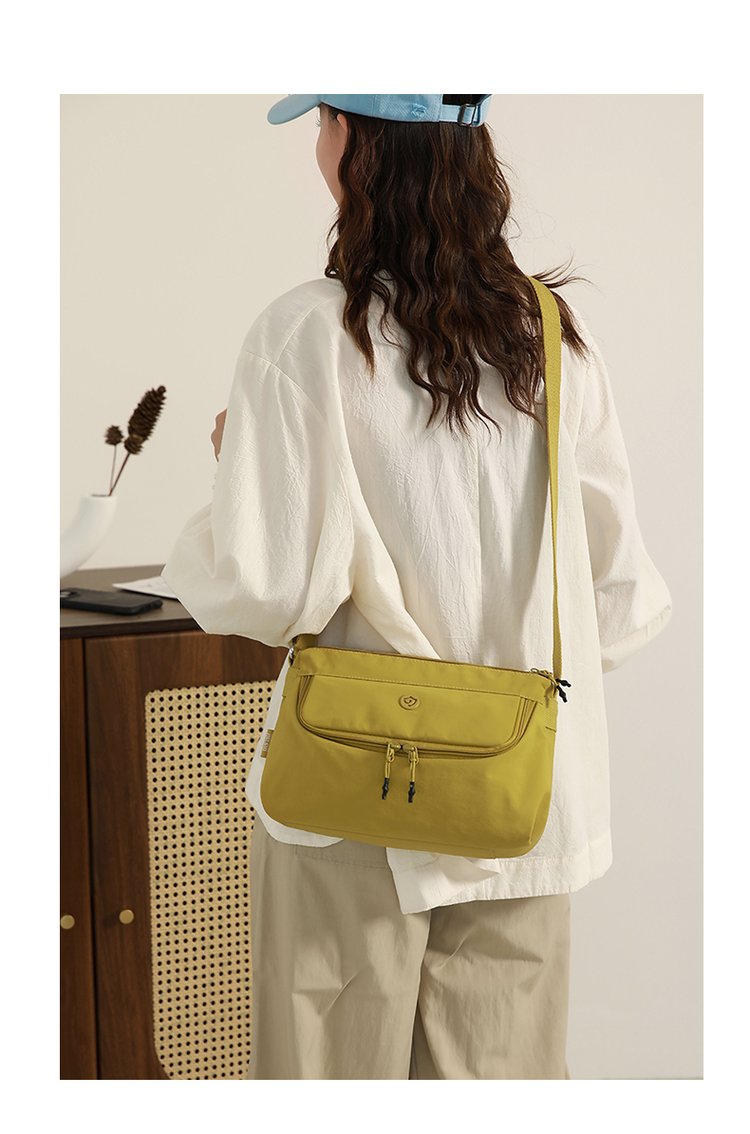 Women's Multi-Pocket Nylon Crossbody Bag detail 36