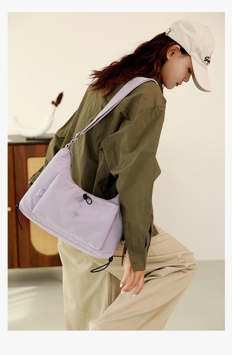 Women's Soft Everyday Nylon Shoulder Bag detail 17