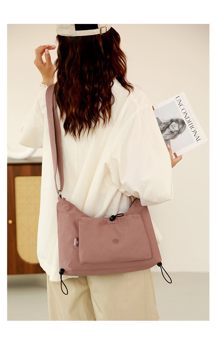 Women's Soft Everyday Nylon Shoulder Bag detail 19