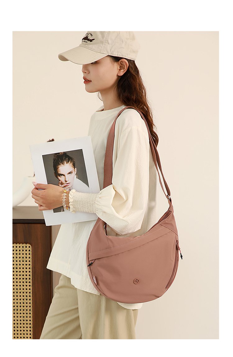 Women's Casual Nylon Shoulder Bag detail 8