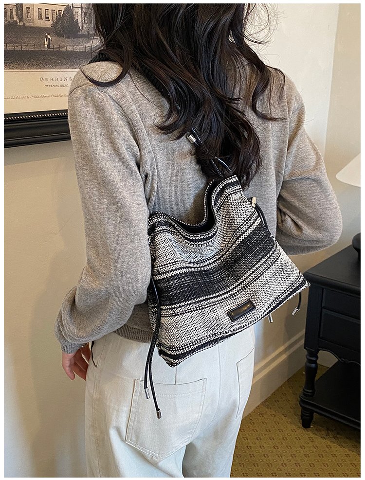 Women's Relaxed Fabric Shoulder Bag with Magnetic Snap detail 26