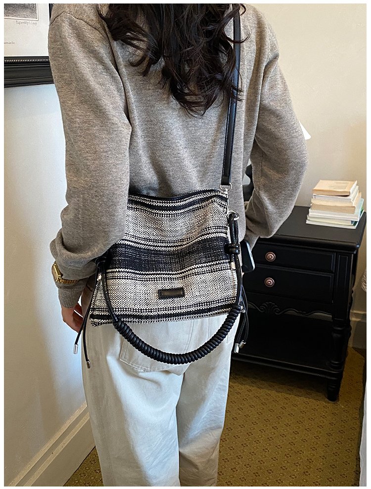 Women's Relaxed Fabric Shoulder Bag with Magnetic Snap detail 37