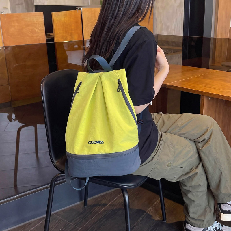 Women's Lightweight Waterproof Cloth Sport Backpack detail 9