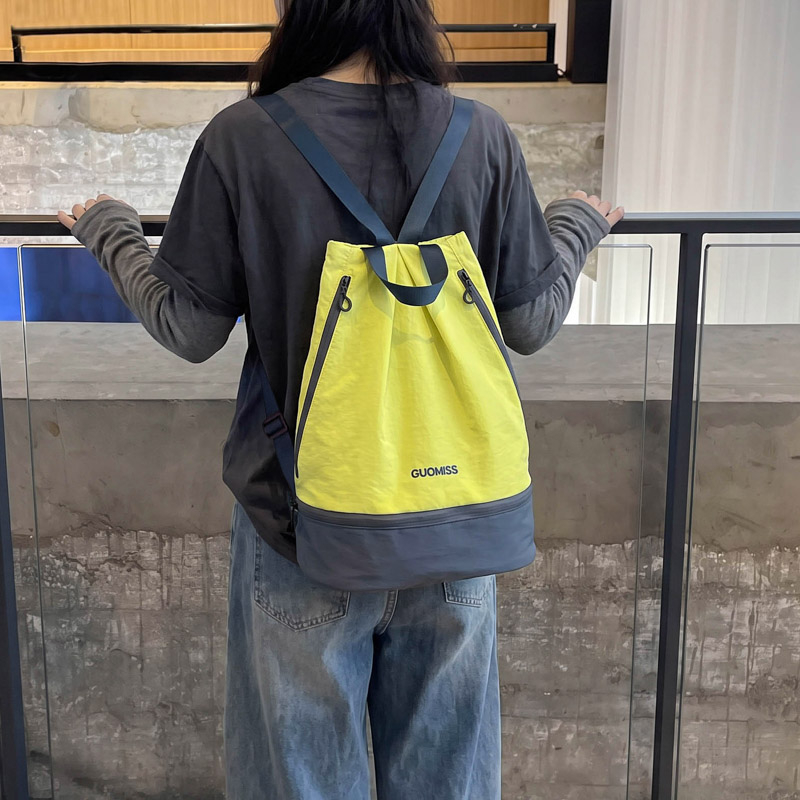 Women's Lightweight Waterproof Cloth Sport Backpack detail 3