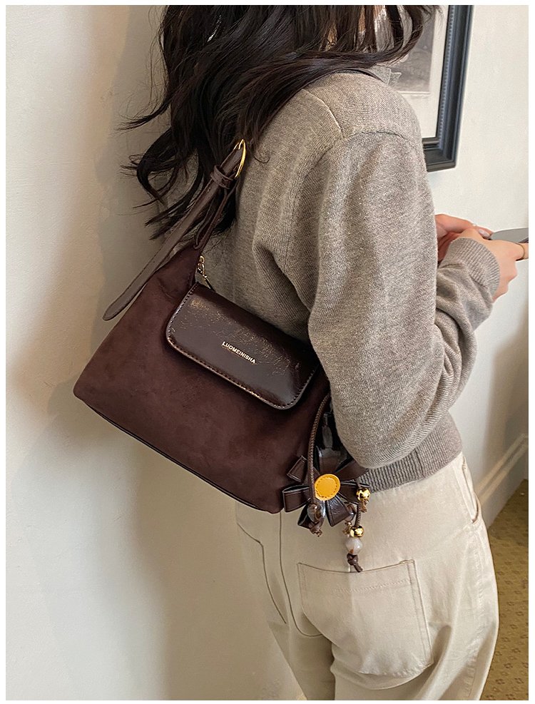 Women's Professional PU Leather Crossbody Bag with Zipper detail 20