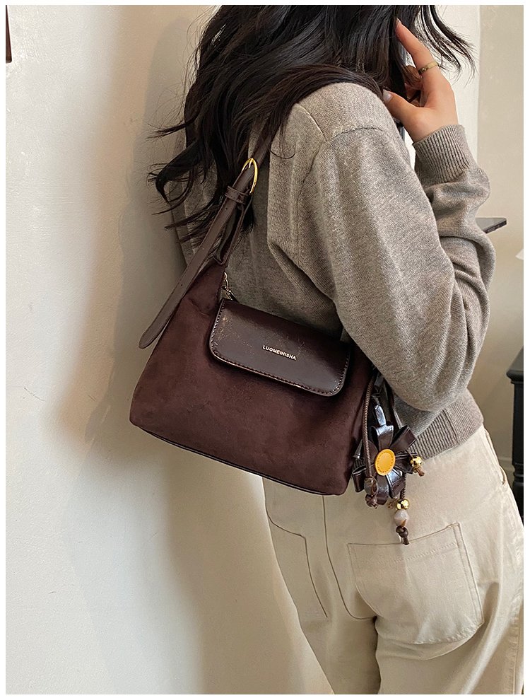 Women's Professional PU Leather Crossbody Bag with Zipper detail 22