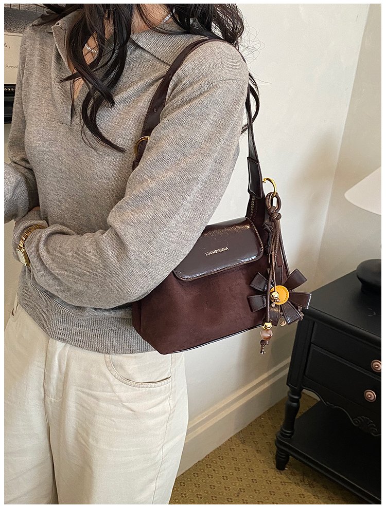 Women's Professional PU Leather Crossbody Bag with Zipper detail 24