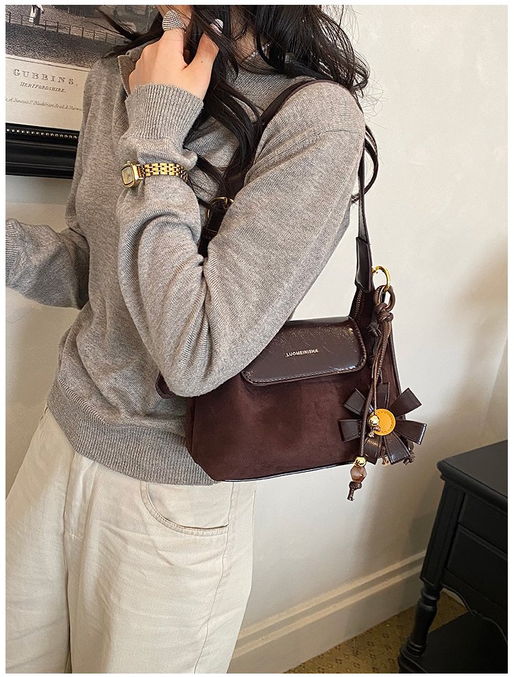 Women's Professional PU Leather Crossbody Bag with Zipper detail 25