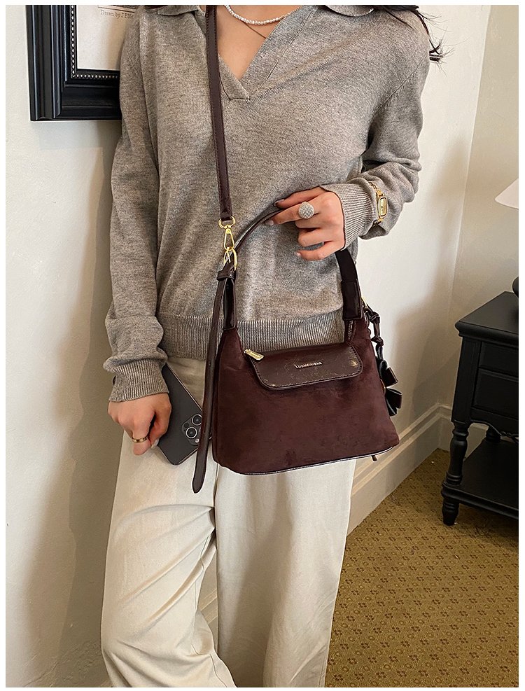 Women's Professional PU Leather Crossbody Bag with Zipper detail 33