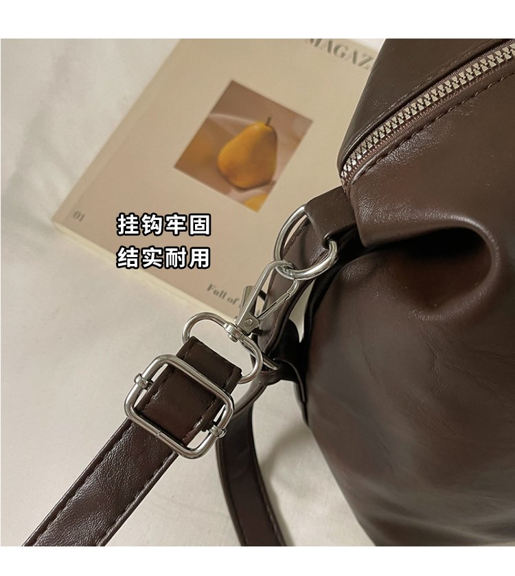 Women's Timeless PU Leather Crossbody Bag with Zipper detail 7
