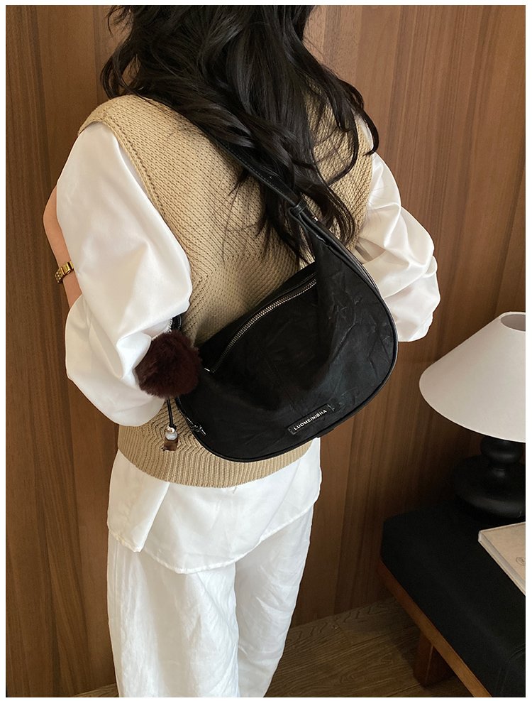 Women's Versatile PU Leather Dumpling Shoulder Bag with Zipper detail 16