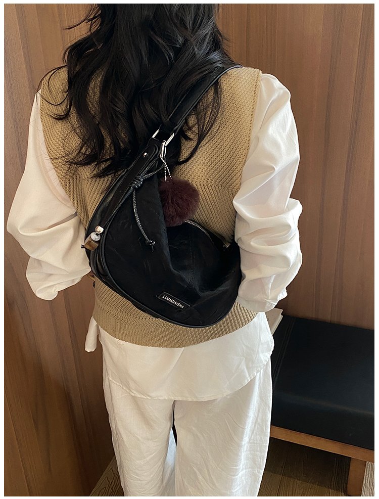 Women's Versatile PU Leather Dumpling Shoulder Bag with Zipper detail 20