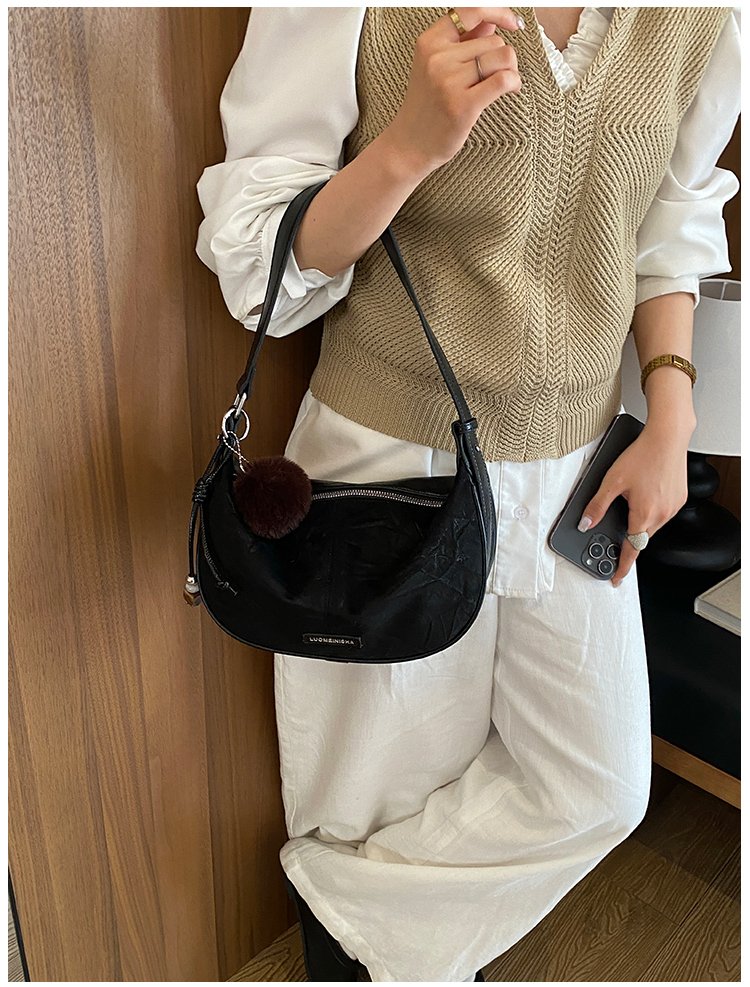 Women's Versatile PU Leather Dumpling Shoulder Bag with Zipper detail 21