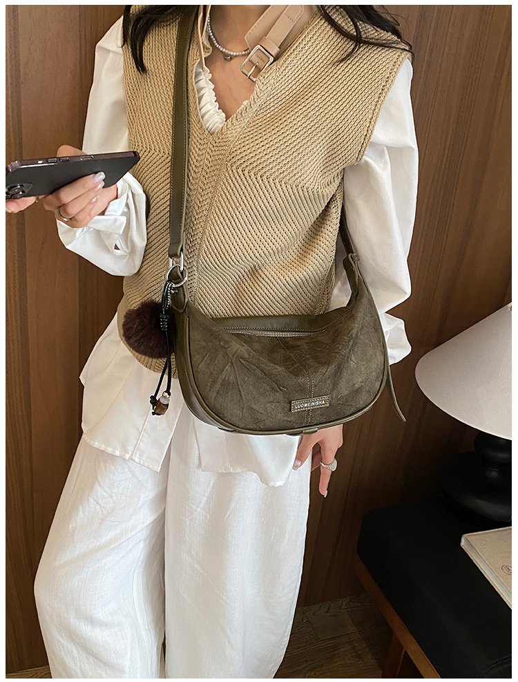 Women's Versatile PU Leather Dumpling Shoulder Bag with Zipper detail 31
