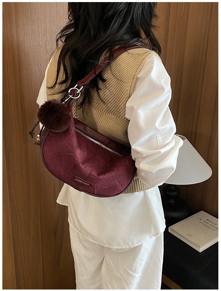 Women's Versatile PU Leather Dumpling Shoulder Bag with Zipper detail 32