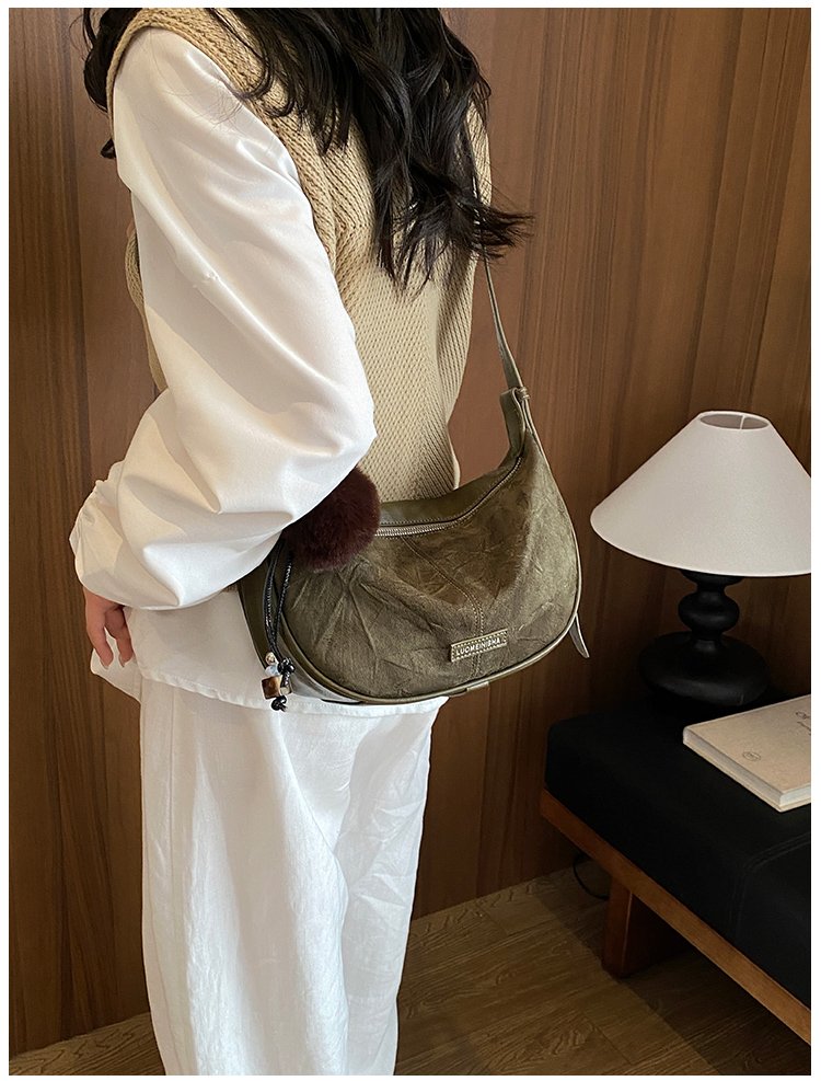 Women's Versatile PU Leather Dumpling Shoulder Bag with Zipper detail 36
