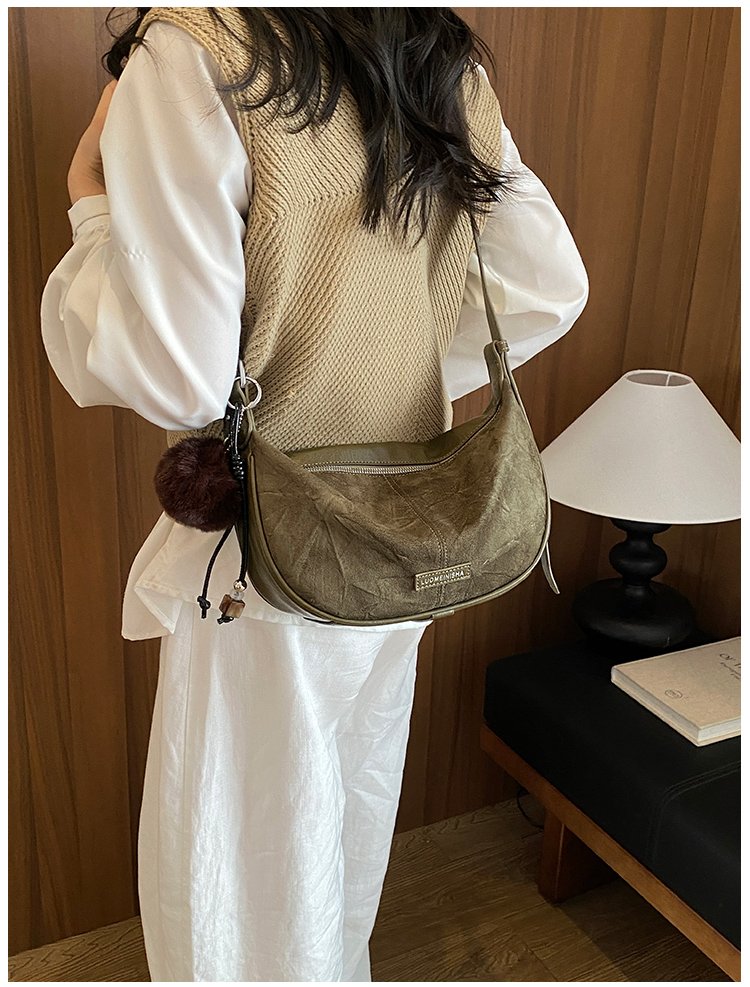 Women's Versatile PU Leather Dumpling Shoulder Bag with Zipper detail 37