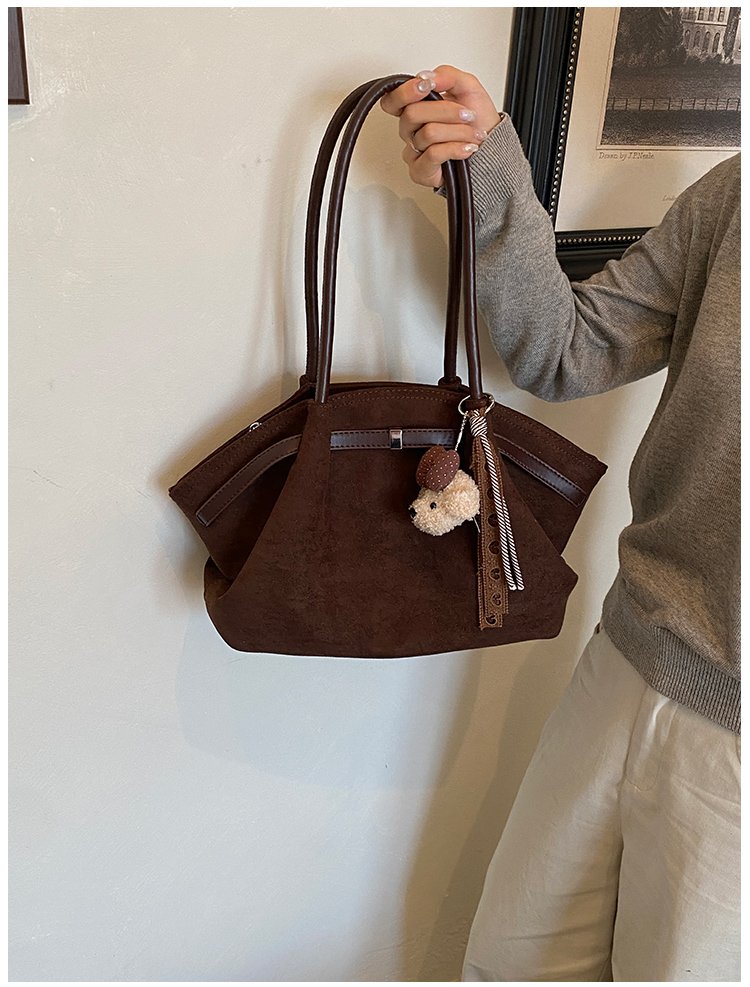 Women's Chic PU Leather Shell Shoulder Bag with Zipper detail 15