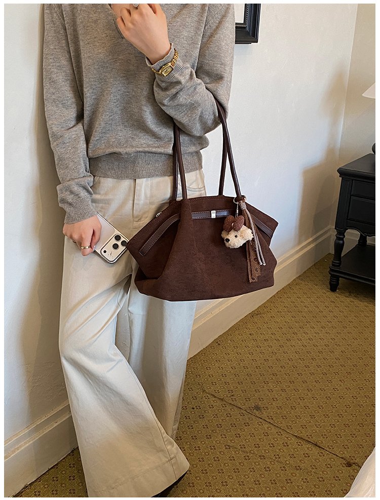 Women's Chic PU Leather Shell Shoulder Bag with Zipper detail 20