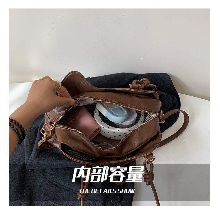 Women's Trend-Led PU Leather Shoulder Bag with Charm with Zipper detail 13