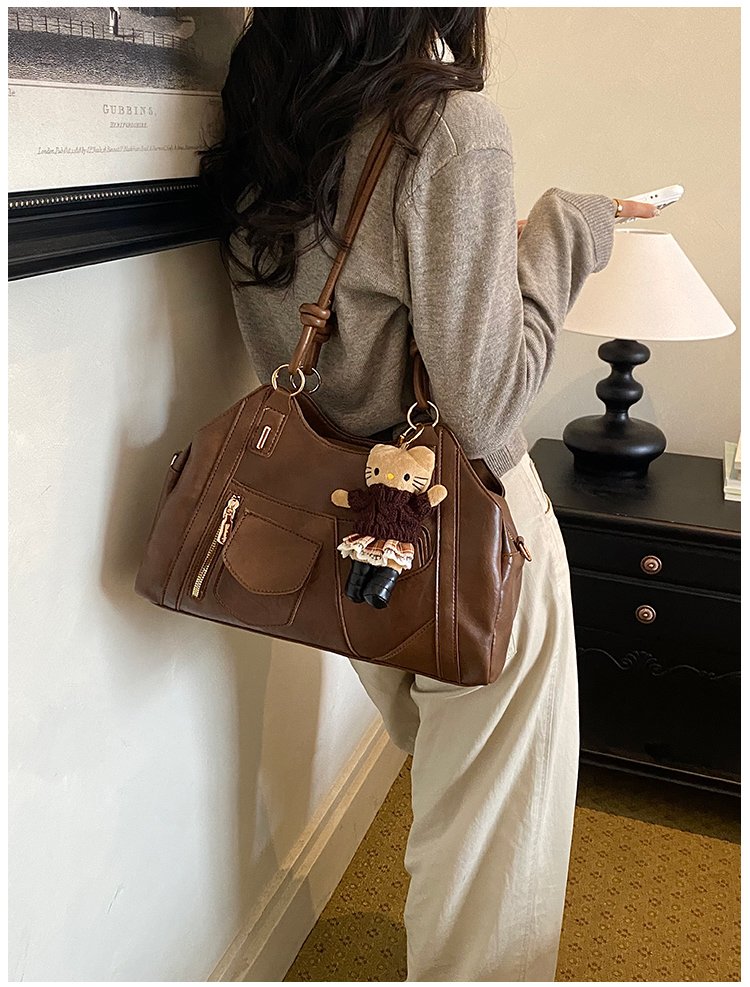 Women's Trend-Led PU Leather Shoulder Bag with Charm with Zipper detail 39