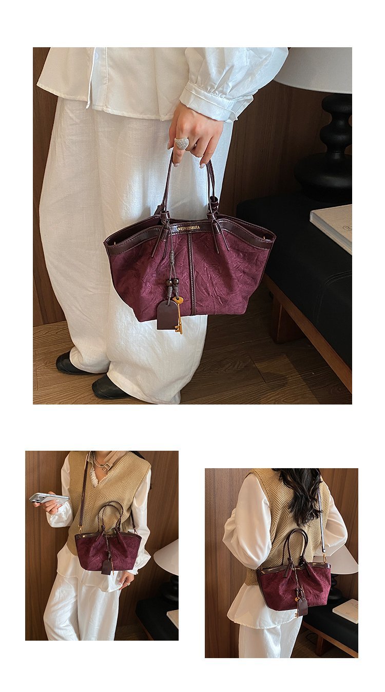 Women's Timeless PU Leather Tote Bag with Magnetic Snap detail 6