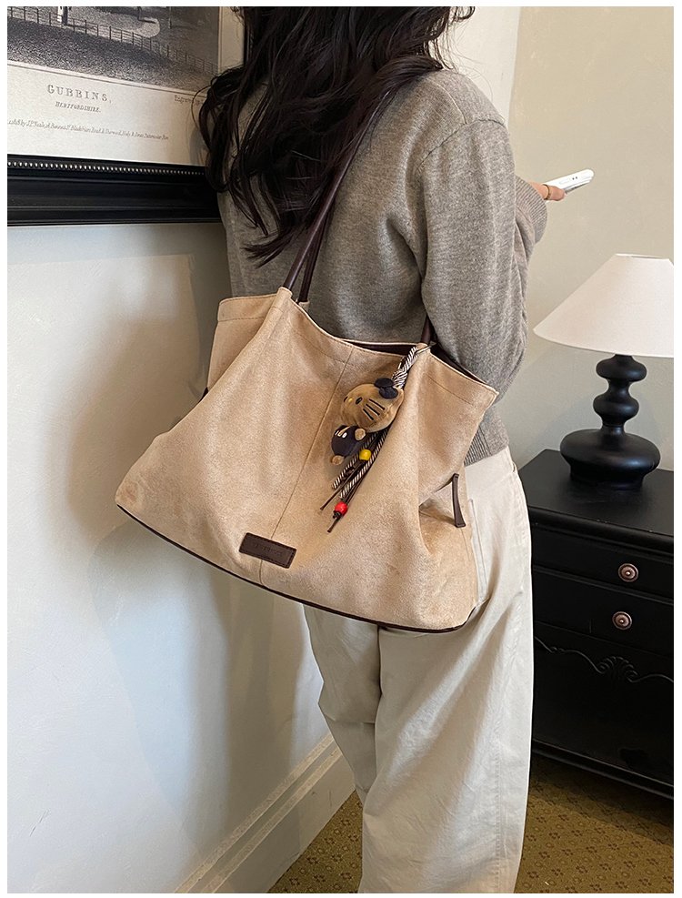 Women's Timeless PU Leather Tote Bag with Charm with Zipper detail 17