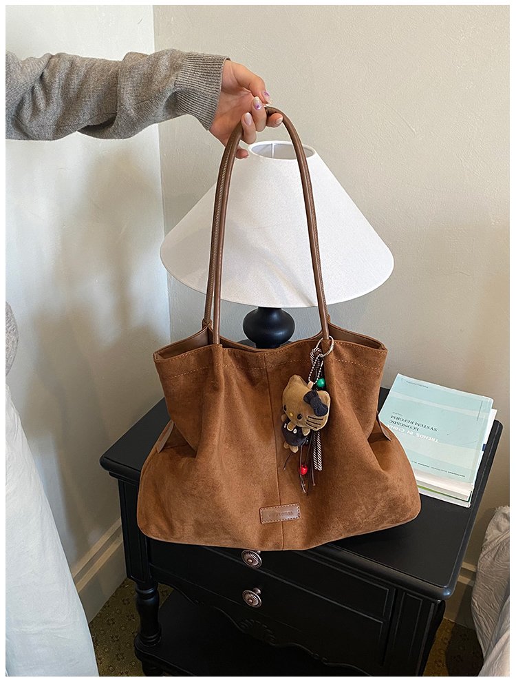 Women's Timeless PU Leather Tote Bag with Charm with Zipper detail 28