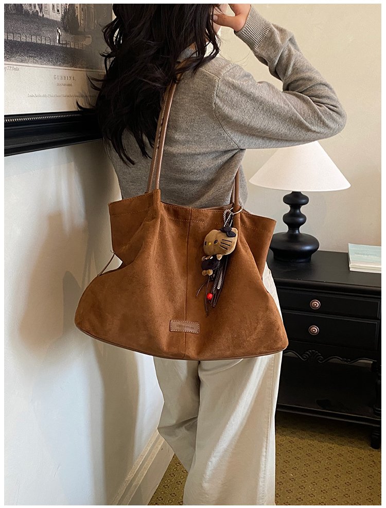 Women's Timeless PU Leather Tote Bag with Charm with Zipper detail 31