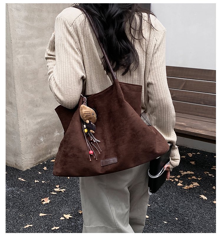 Women's Timeless PU Leather Tote Bag with Charm with Zipper detail 6