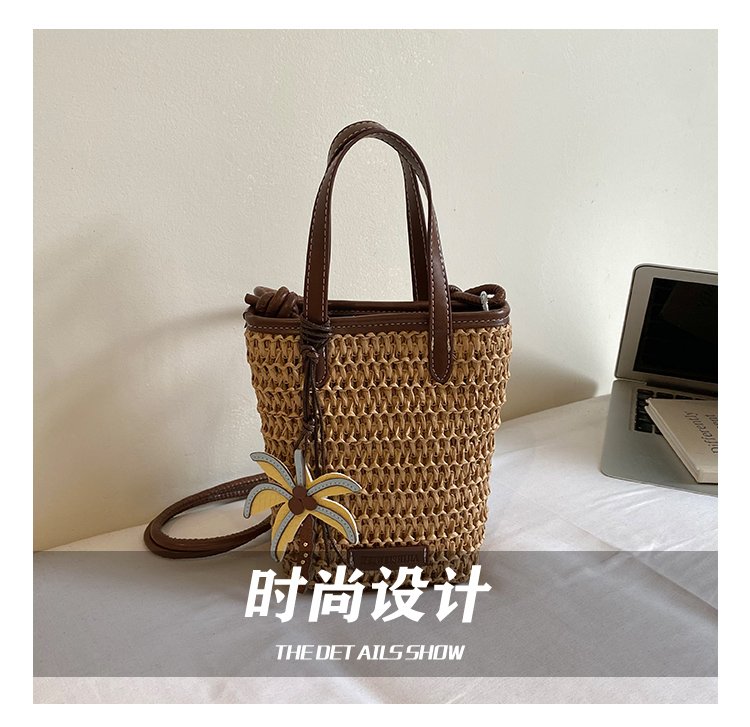 Women's Straw Woven Basket Bucket Bag detail 11