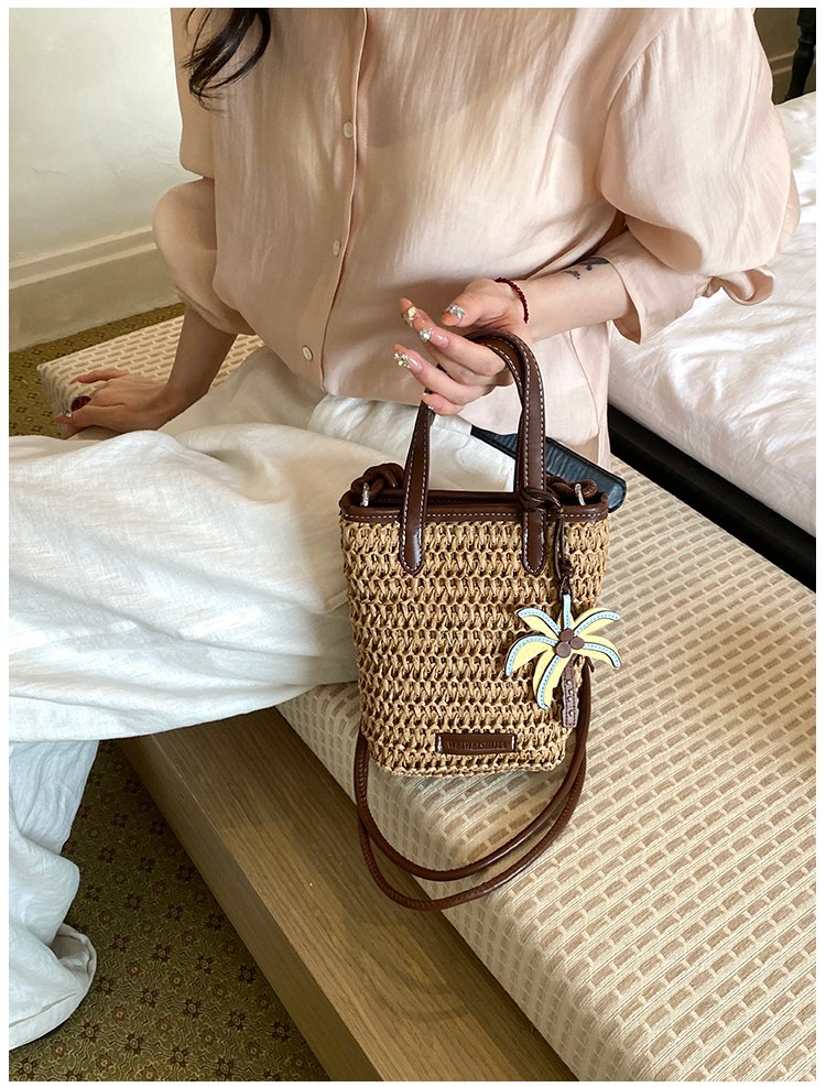 Women's Straw Woven Basket Bucket Bag detail 20
