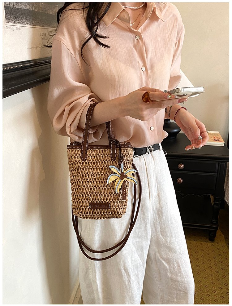 Women's Straw Woven Basket Bucket Bag detail 21