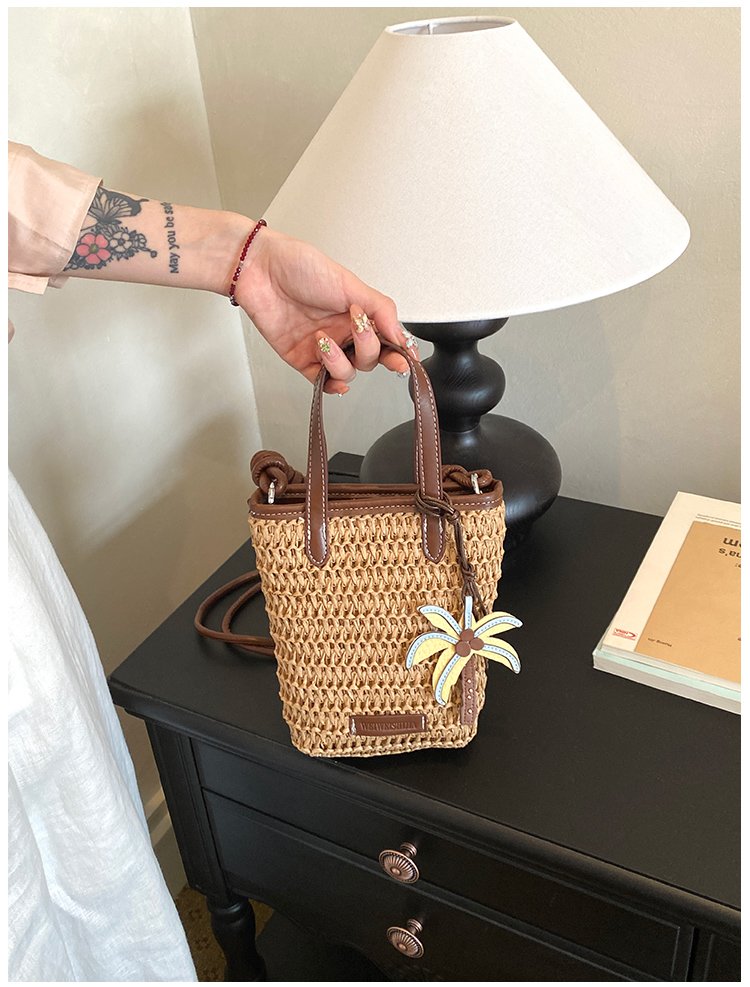 Women's Straw Woven Basket Bucket Bag detail 23
