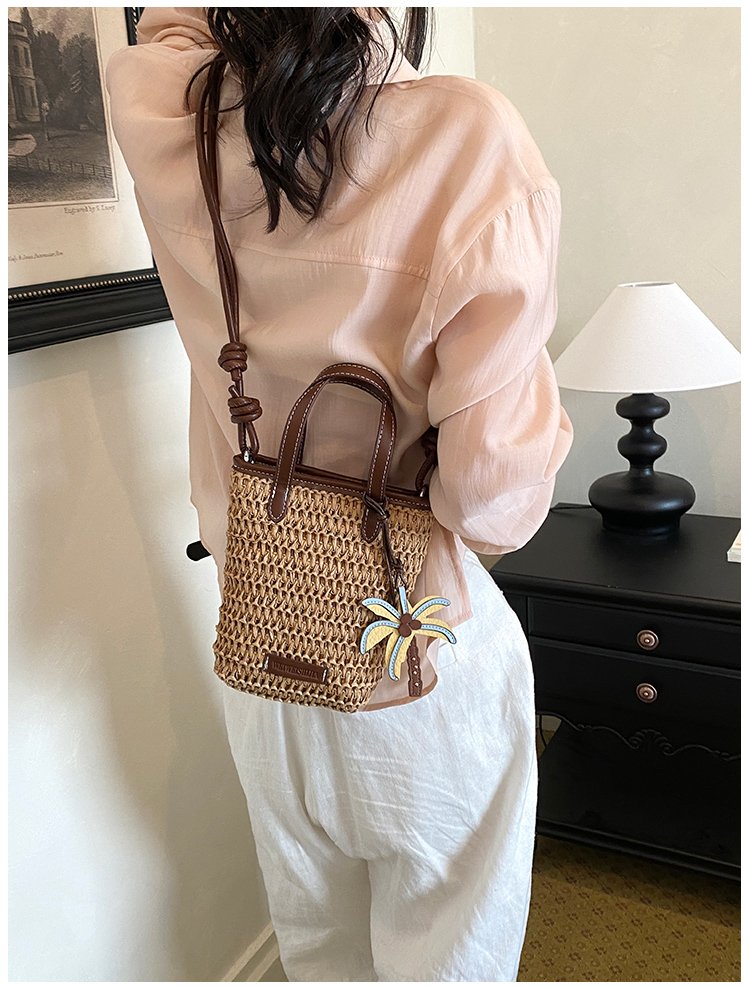 Women's Straw Woven Basket Bucket Bag detail 27