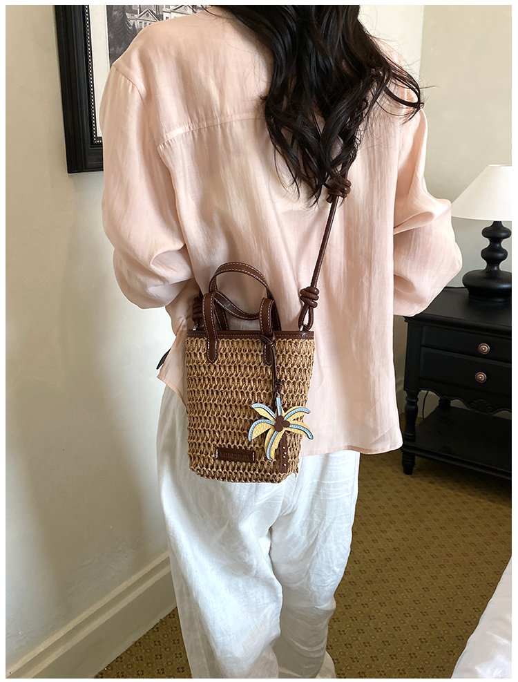 Women's Straw Woven Basket Bucket Bag detail 37