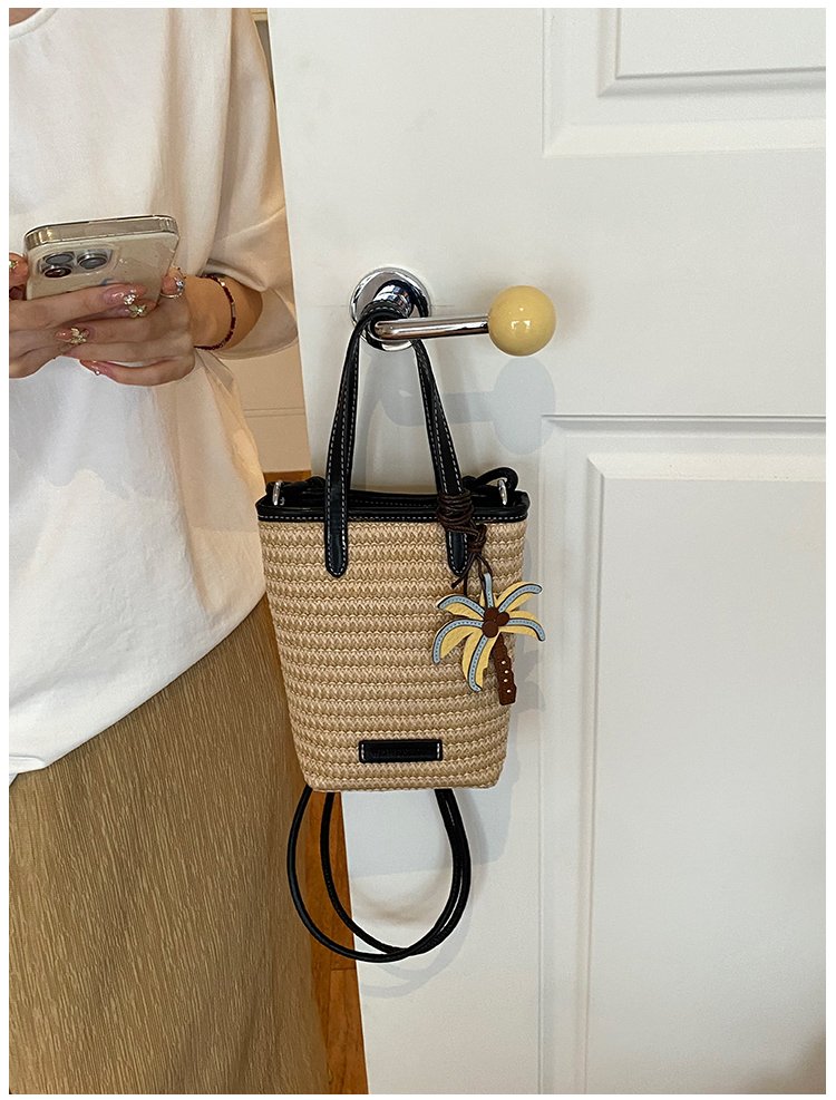 Women's Straw Woven Basket Bucket Bag detail 38